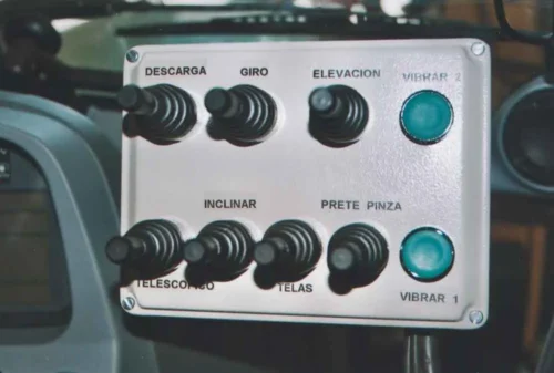 Caja Eléctrica de Mandos