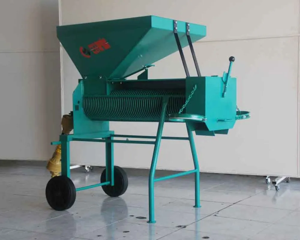 peladora de almendras tractor estupiña modelo R-200-900
